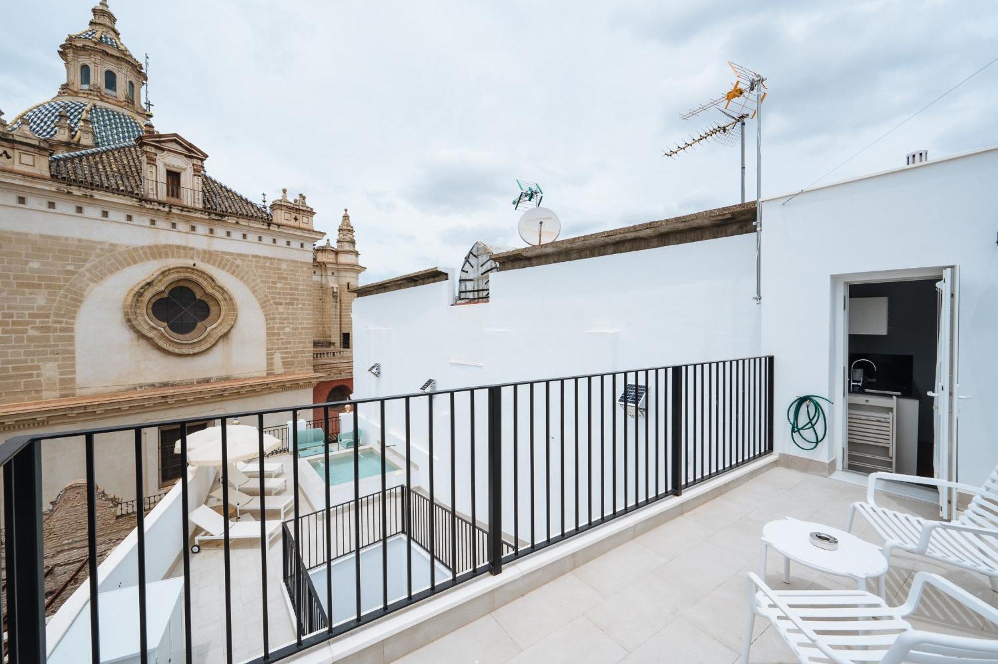 Ninesuites Cathedral Sevilla Eksteriør bilde