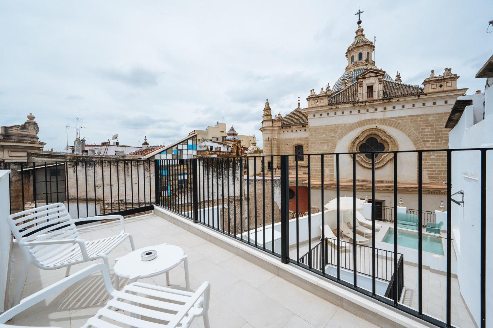 Ninesuites Cathedral Sevilla Eksteriør bilde